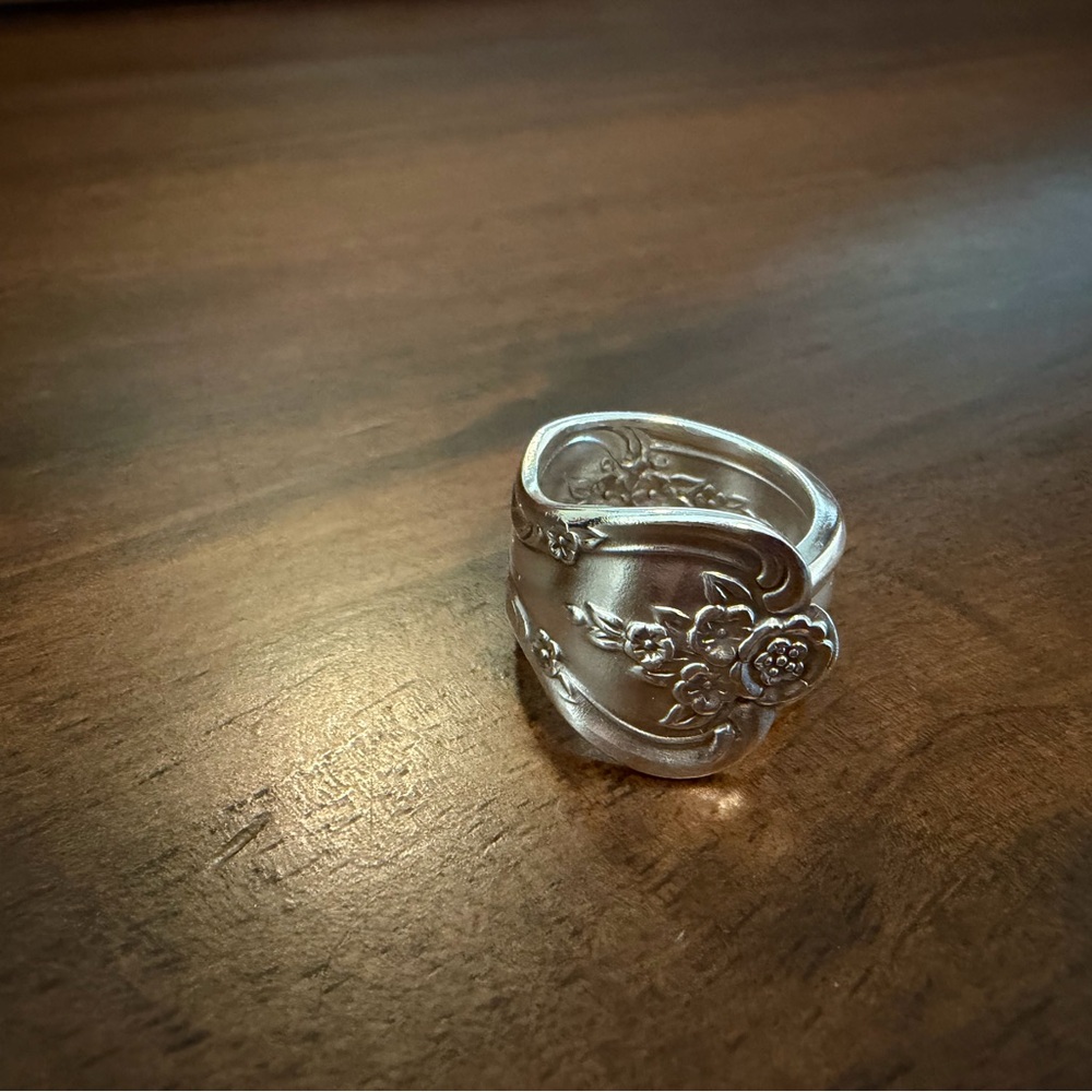 Magnolia Spoon Ring - Picture 5 of 14